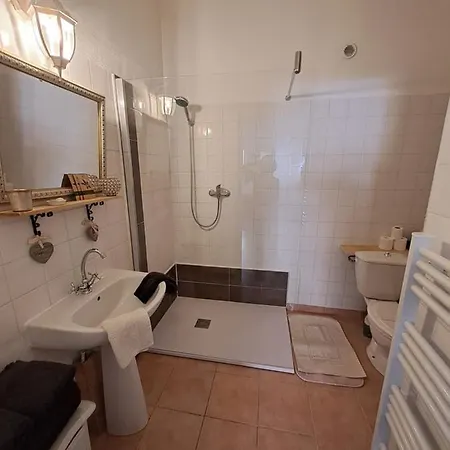 La Petite Maison De Nyaraló
