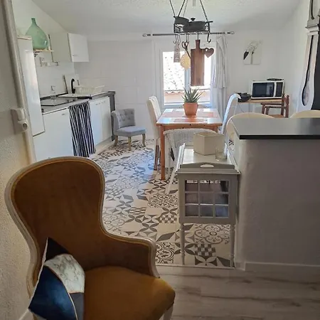 La Petite Maison De Nyaraló